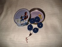 /album/nossos-produtos/tercinho-fuxico-latinha-jpg/